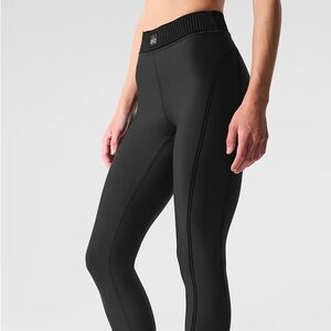 Alo Line Up Leggings - Black